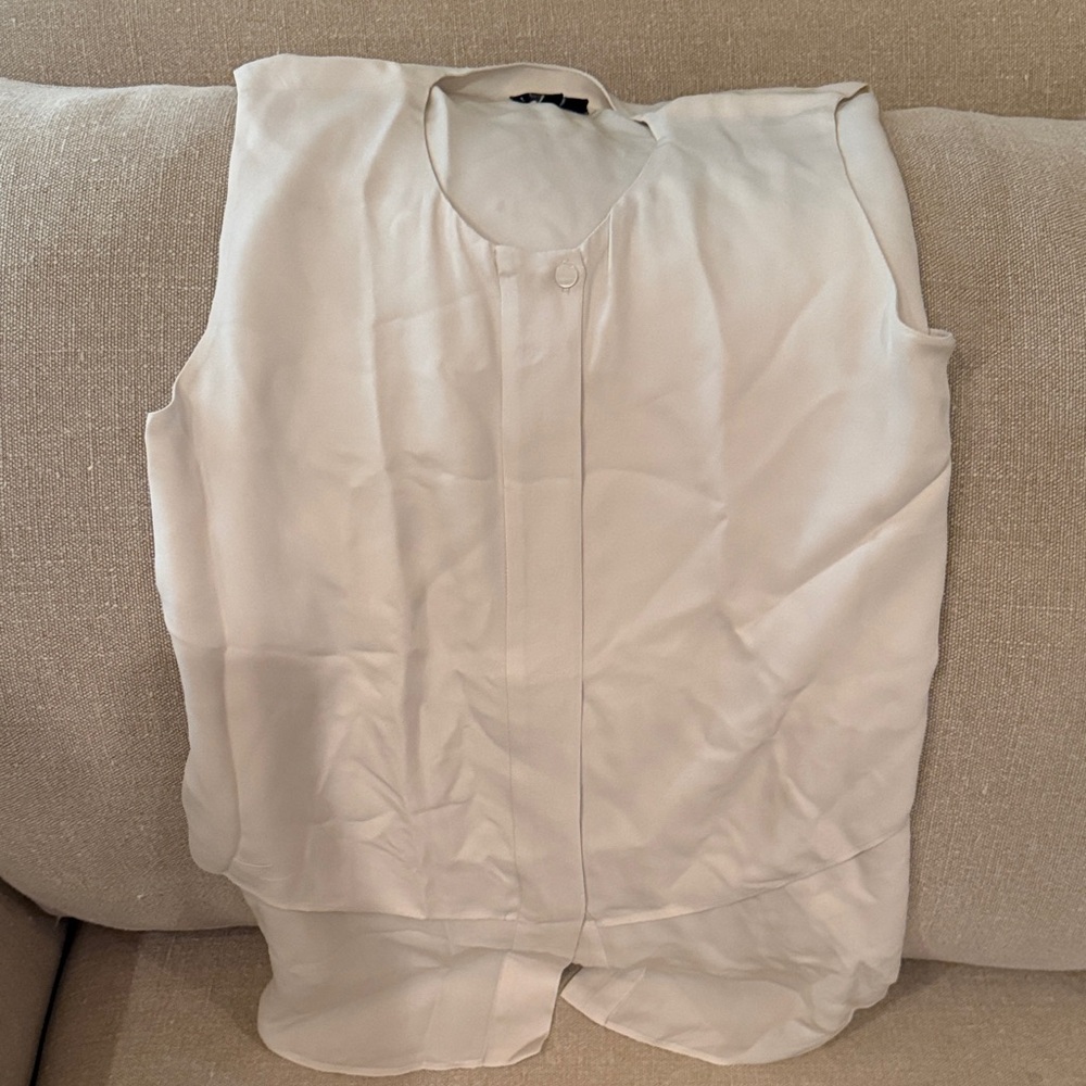 Theory Cream Sleeveless Top